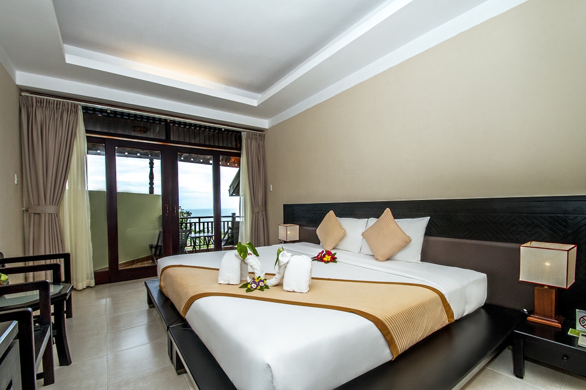 Deluxe Ocean View — phòng nhìn ra biển